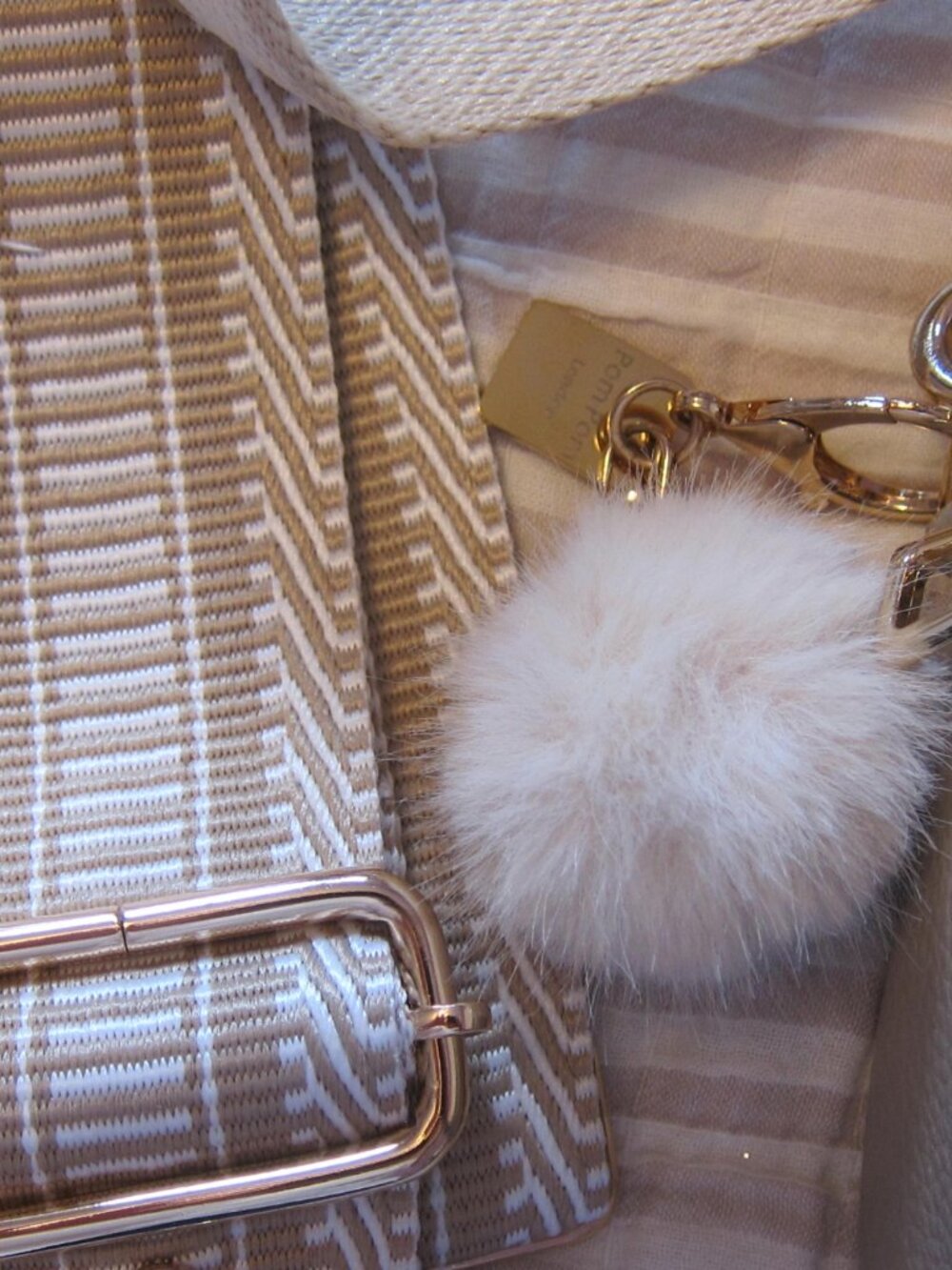Pom Pom London Gray Crossbody Bag - Neutral Pebble Leather - Picture 4 of 12